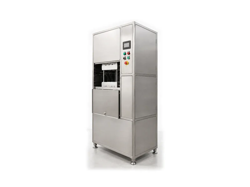 Ice ball machine – model to be confirmed (ref 0997) on a light studio background
