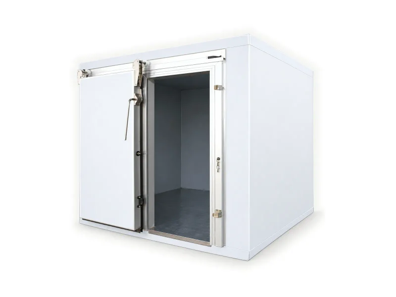 Cold room door – model to be confirmed (ref 1012) on a light studio background